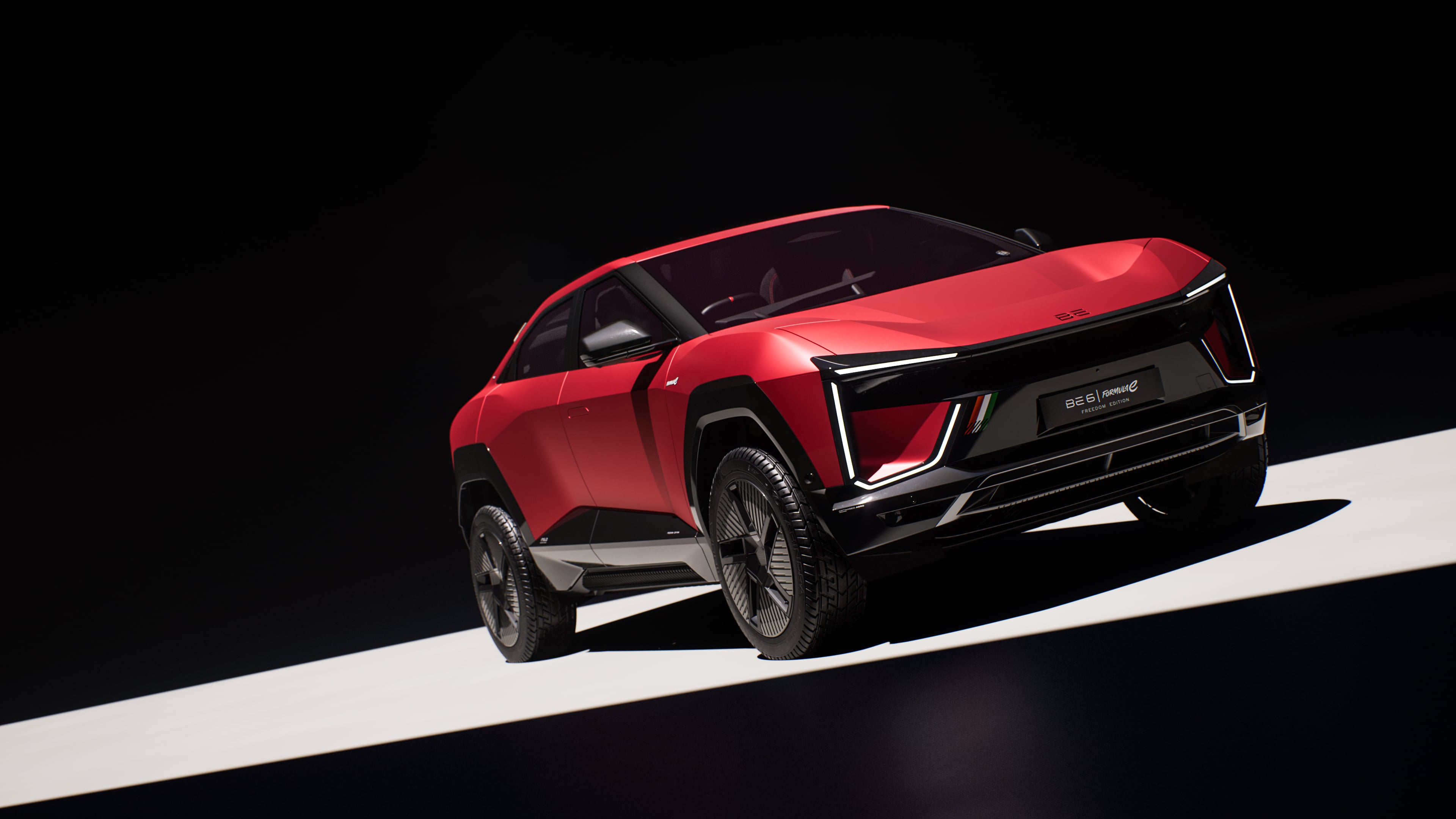 Front Dynamic Coupe Stance